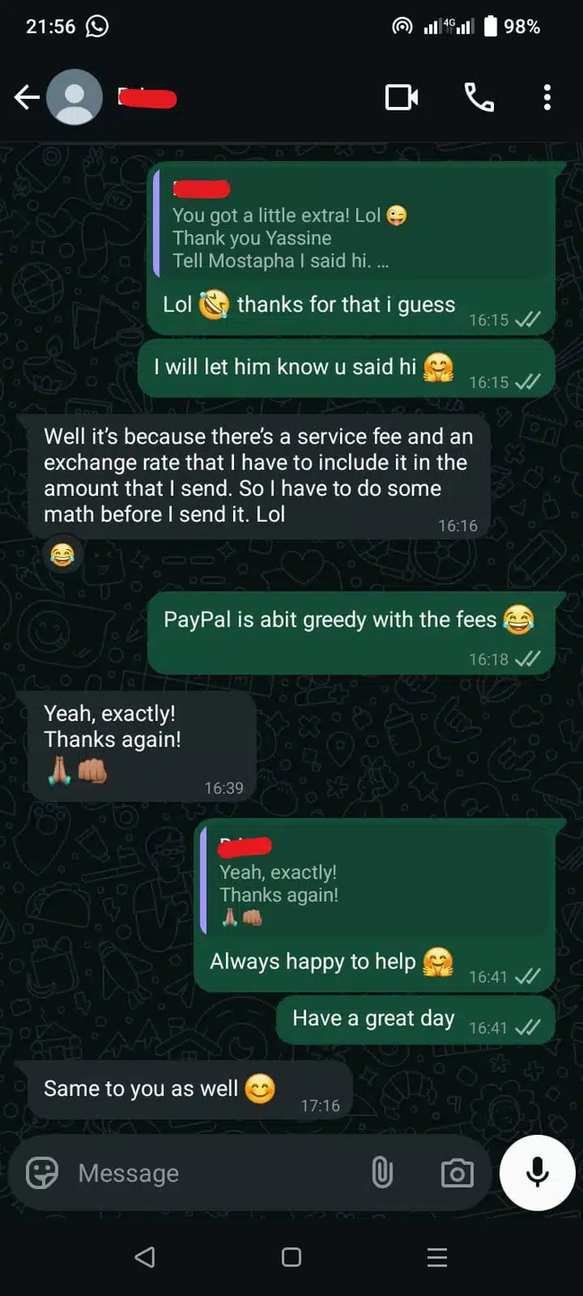 Max 4K Live Customer Chat Interaction